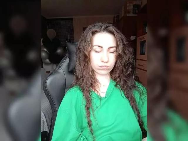 -Kara-mellka- on BongaCams 