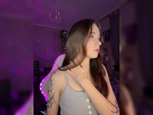 -LittleFairy- on BongaCams 