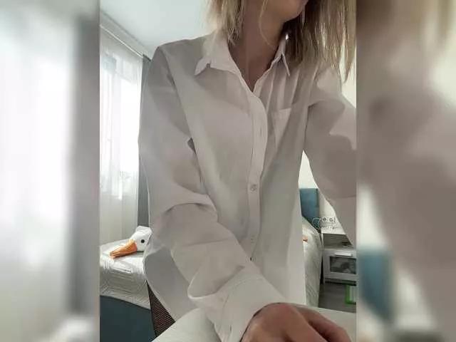 -SweetLady- on BongaCams 