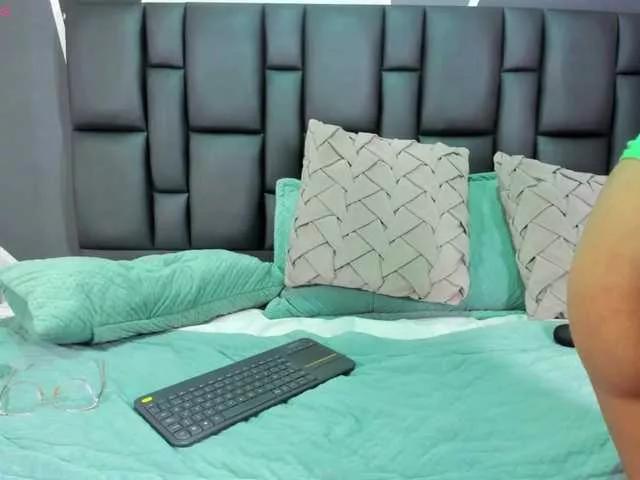 Abbyadams on BongaCams 