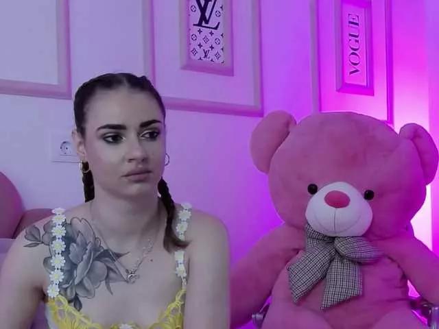 AbbyWhite on BongaCams 