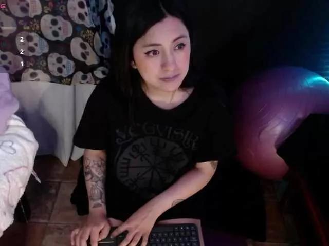 AbsentaVert on BongaCams 