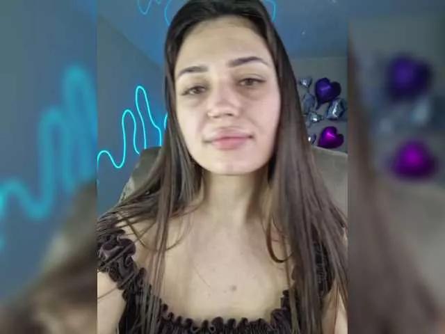 Adel-chocolatee on BongaCams 