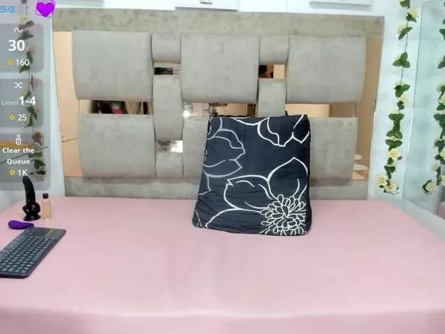 Adeline-prism on BongaCams 