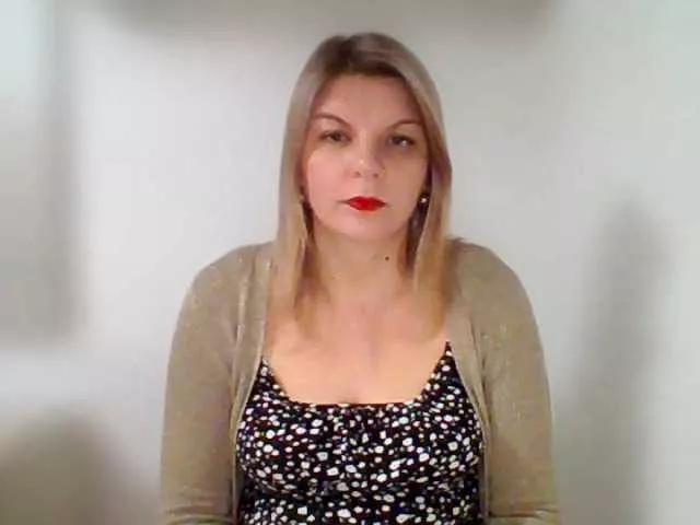 AdriannaLove on BongaCams 