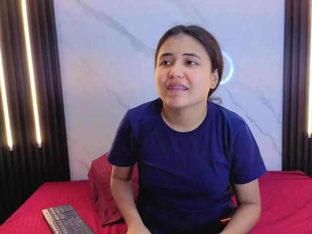 AdventuresSexYoung on BongaCams 