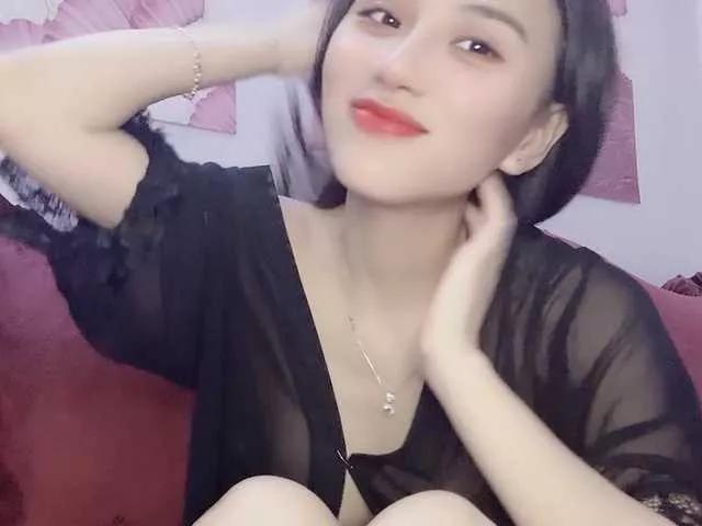 Aimee120 on BongaCams 