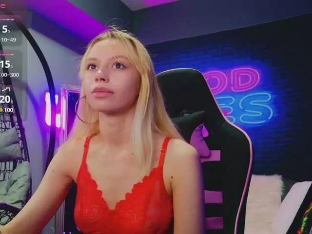 AlessiaCroft on BongaCams 