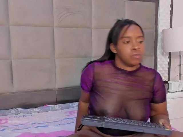 ambercooper on BongaCams