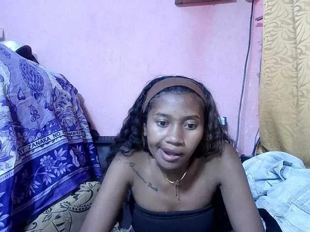 Amelia25 on BongaCams 