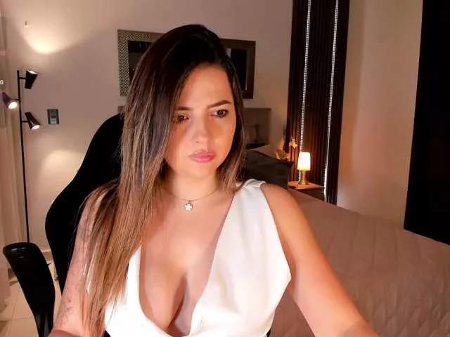 AmyWoods on BongaCams 