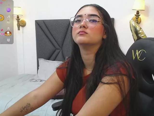 analishalimar on BongaCams 