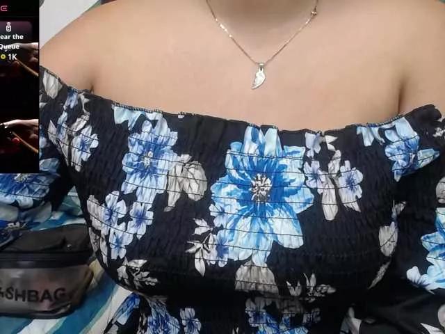 analishalimar on BongaCams 