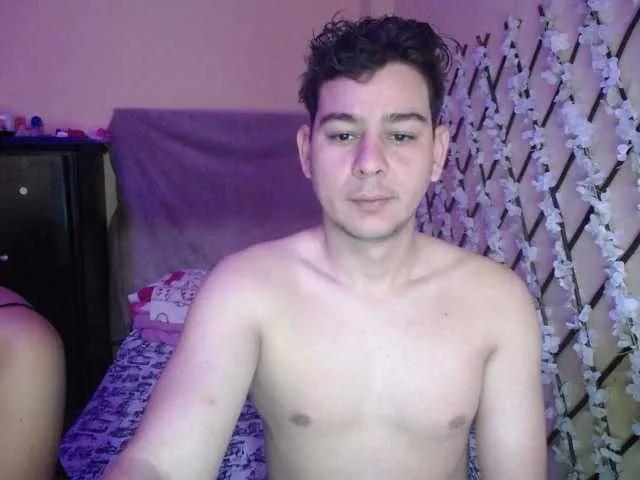 ANDREAHOTCOUPLE69 on BongaCams