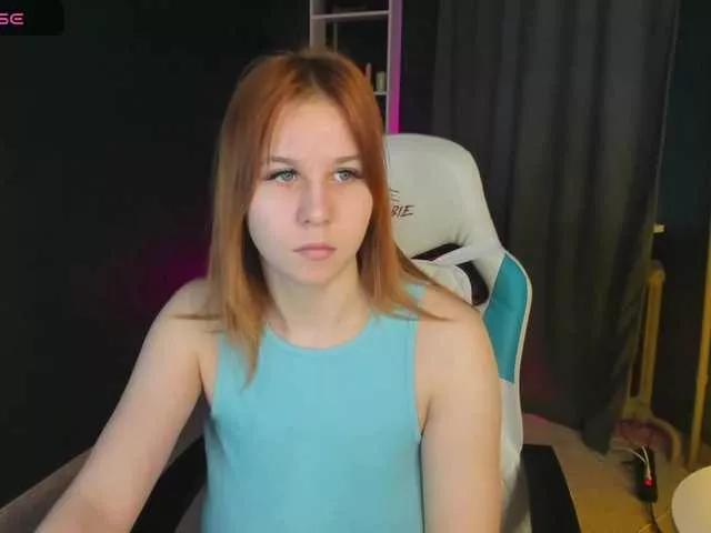 AngelaRoy on BongaCams 
