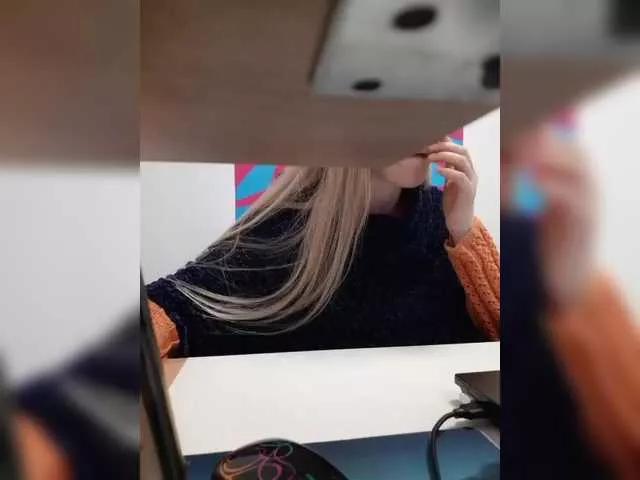 Angelinamik on BongaCams 