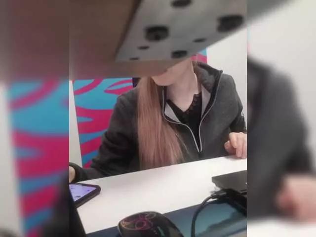 Angelinamik on BongaCams 