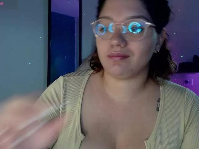 AngiJackson on BongaCams 