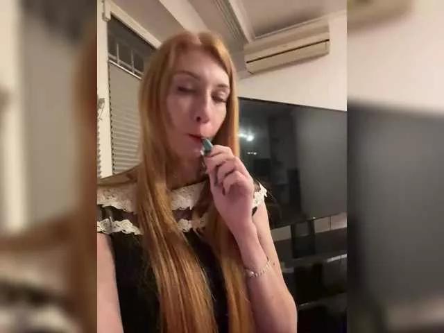 AnnaMaks12 on BongaCams 