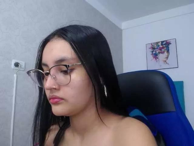 antonellasweetlittle on BongaCams 