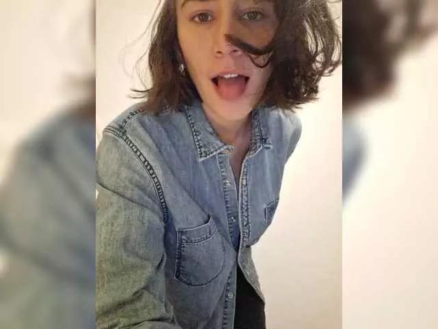 AntoniaDilune on BongaCams 