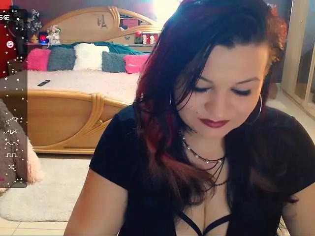 Ariellefoxy on BongaCams 