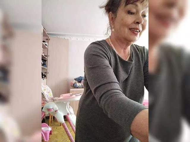 asya18 on BongaCams 