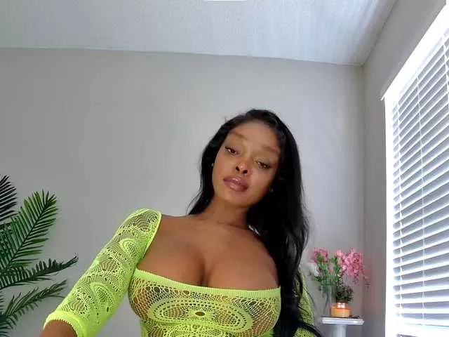 Ataliahhh on BongaCams 