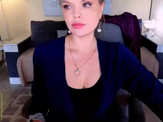 AureliaFly on BongaCams 