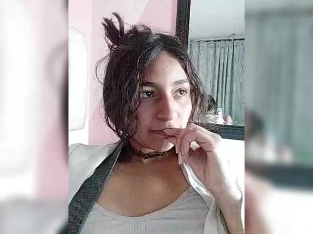Avriilrouse on BongaCams 