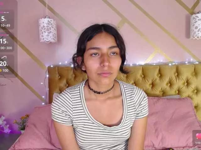 Avriilrouse on BongaCams 