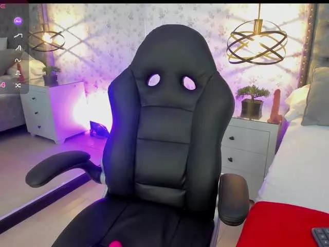 BeckyConnor on BongaCams 