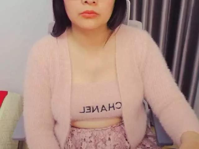 Bella6868 on BongaCams 