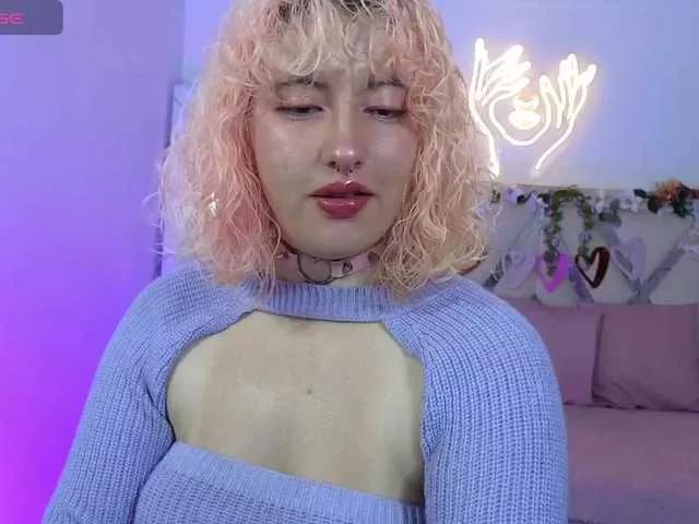 bjchela-tay on BongaCams 