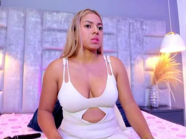 BonnieOwen on BongaCams 