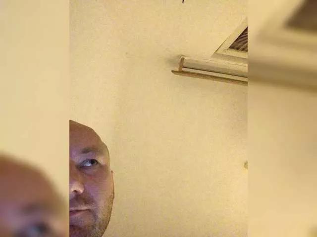 bradjolie on BongaCams 