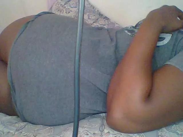Burberrie on BongaCams 