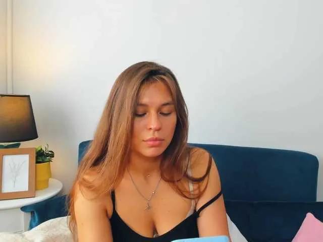 Offline CamilaPretty on BongaCams