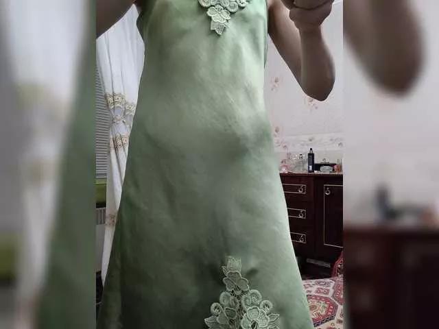 caroliiine on BongaCams 