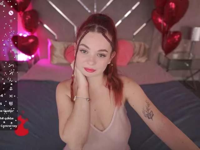 CarolinaDi on BongaCams 
