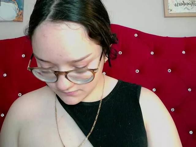 charlotte-ls on BongaCams 