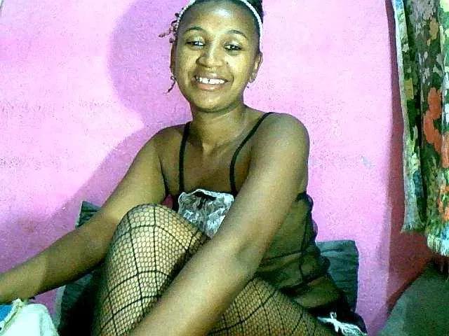 Chellah01 on BongaCams 