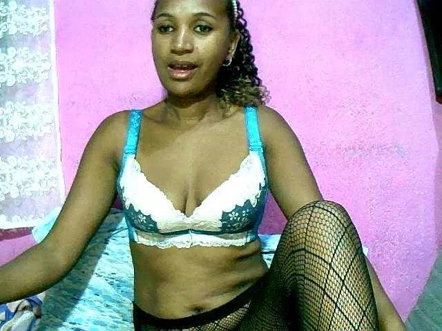 Chellah01 on BongaCams 