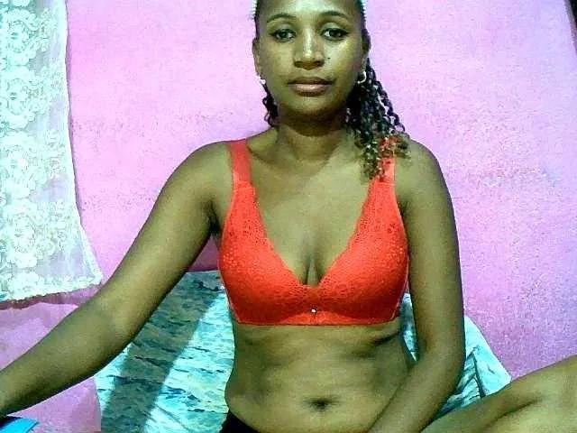 Chellah01 on BongaCams 