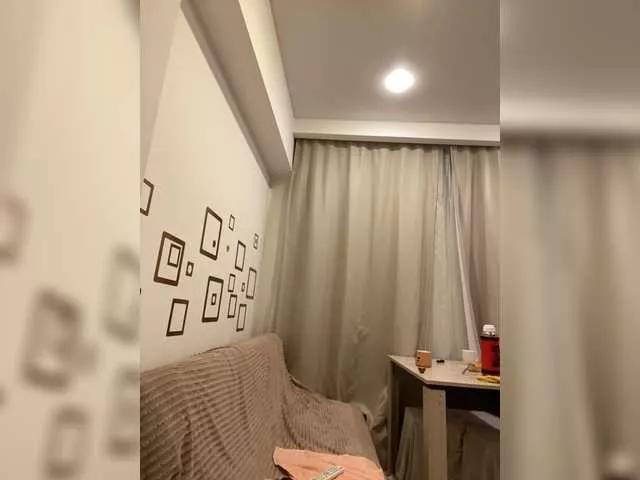 CherryLady-1 on BongaCams 