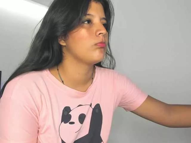chloee-hot on BongaCams 