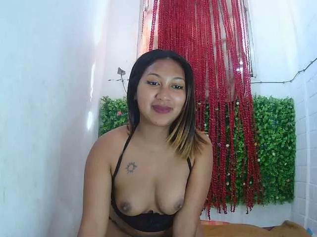 Choupye on BongaCams 
