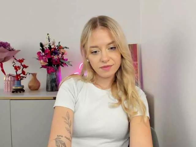 CindyGlam on BongaCams 