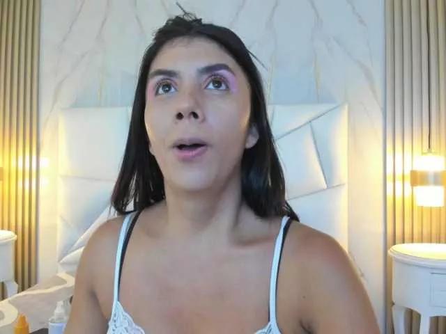 cinthya11 on BongaCams 