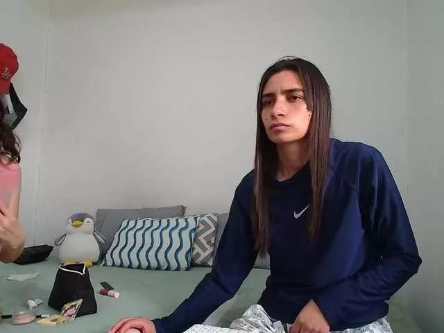 clhoeyviolett on BongaCams 